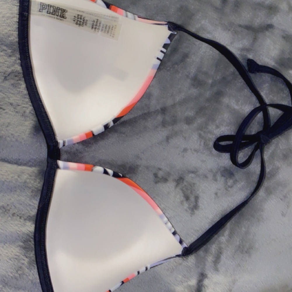 VS SWIM TOP - Picture 2 of 3